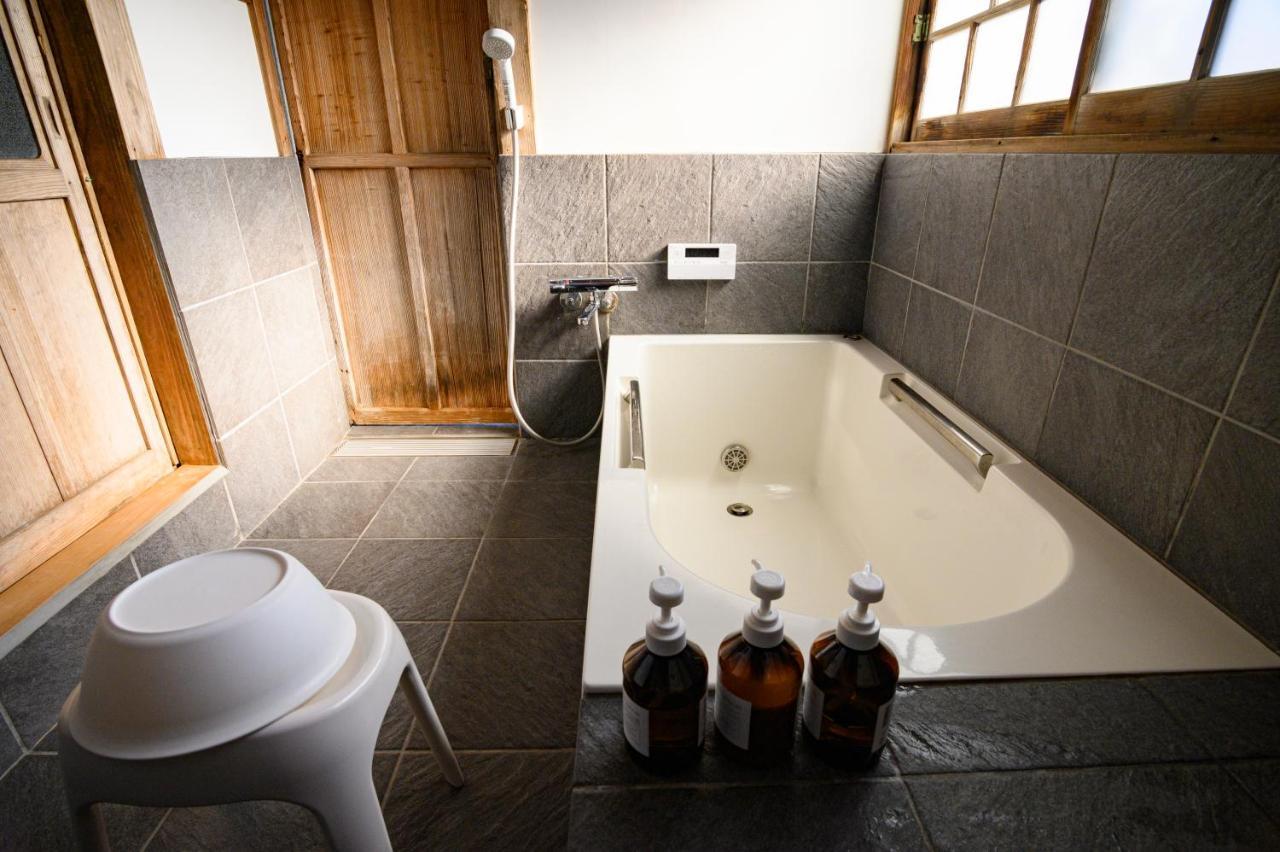 Calali Bed & Breakfast คาราสึ ภายนอก รูปภาพ